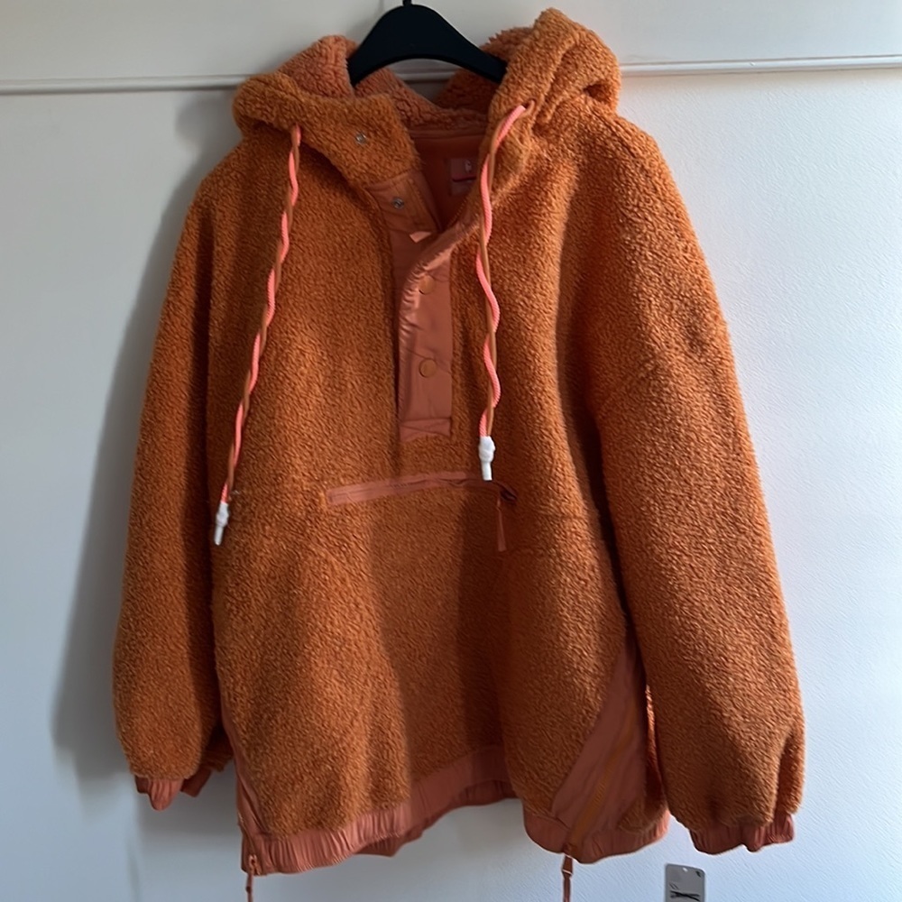 Free People Fuzzy Was She Fleece Pullover NWT Size Small - Picture 6 of 14